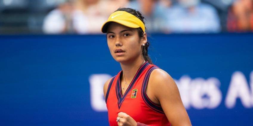 埃梅里神了！大黑马阿斯顿维拉豪取6连胜，力压切尔西升至联赛第三