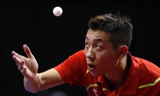 1次退赛引热议！郑钦文敢拒聚光灯，是遗憾还是冠军格局？