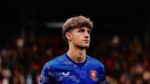 一诺史一射已无争议，猫神称不会再上场，可以期待新身份