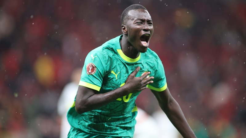 王钰栋承受多重压力，U21、中超、全运会三线作战疲惫不堪