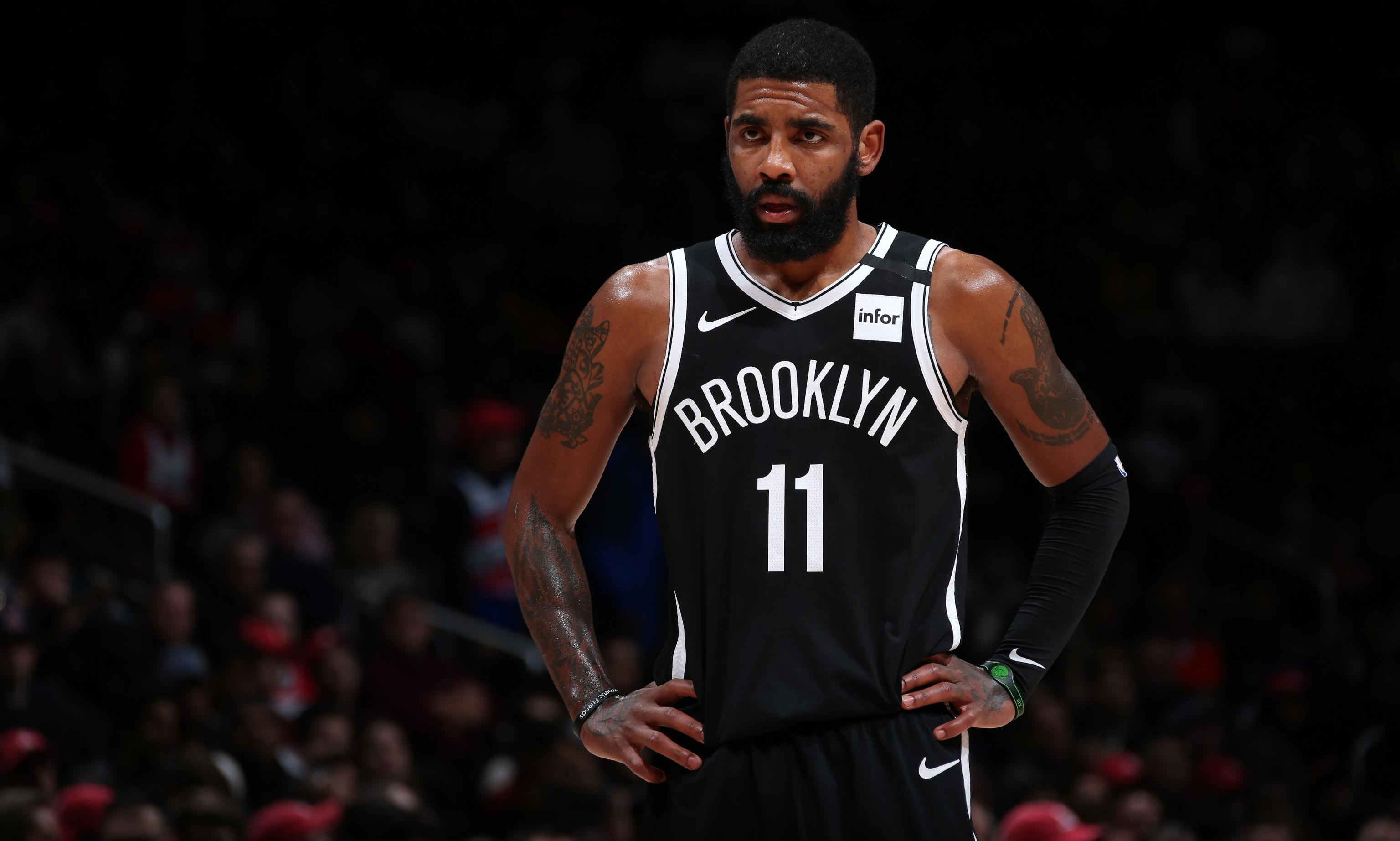 对外界伸出 对外界伸出